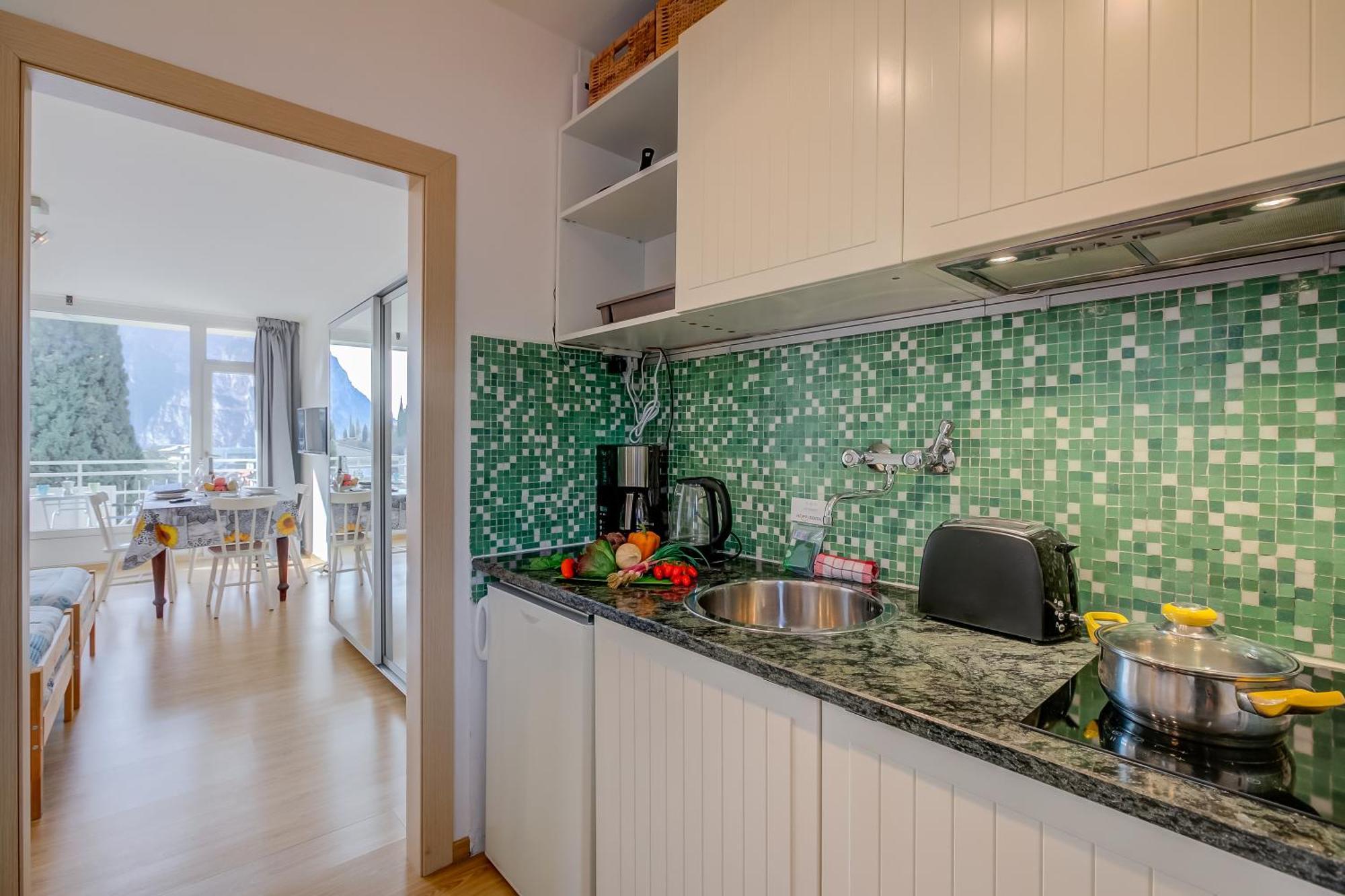 Il Piccolo Nido - Happy Rentals ริวาเดลการ์ดา ภายนอก รูปภาพ
